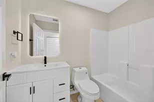 6801 17th St S, Saint Petersburg, FL 33712 - Photo 17