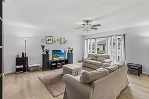 1489 Magellan Cir, Orlando, FL 32818 - Photo 5