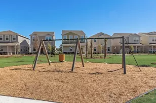 1812 Shadow Box Bnd, Saint Cloud, FL 34771 - Photo 27