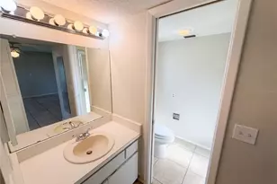 4561 Great Lakes Dr S, Clearwater, FL 33762 - Photo 17