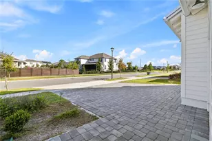 6422 Trailblaze Bnd, Saint Cloud, FL 34771 - Photo 5