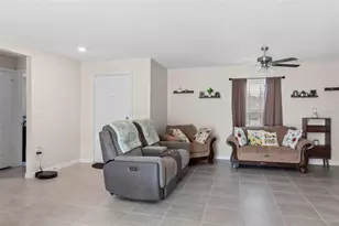 12067 Callicarpa Ln, Leesburg, FL 34788 - Photo 5