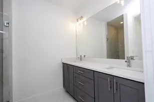 2434 Amnesty Dr, North Port, FL 34288 - Photo 17