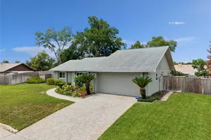 4029 Foothills Dr, Orlando, FL 32810 - Photo 3
