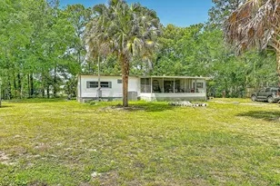 235 Clearwater Rd, Satsuma, FL 32189 - Photo 11
