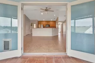 106 Fairway Cir, Umatilla, FL 32784 - Photo 31