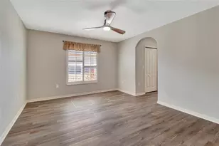 106 Fairway Cir, Umatilla, FL 32784 - Photo 11