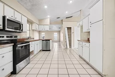 2537 Jasmine Trace Drive, Kissimmee, FL 34758 - Photo 7