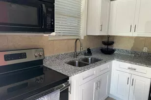 221 N Julia Ave, Deland, FL 32720 - Photo 25