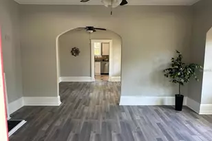 221 N Julia Ave, Deland, FL 32720 - Photo 3