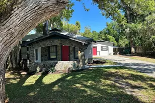 221 N Julia Ave, Deland, FL 32720 - Photo 1