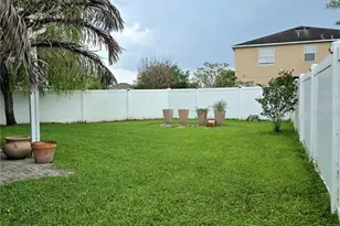1710 Plantation Pointe Dr, Orlando, FL 32824 - Photo 9