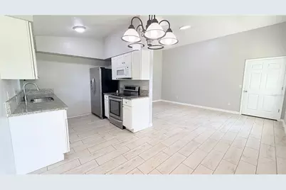 11 E Ella J Gilmore Street, Apopka, FL 32703 - Photo 5