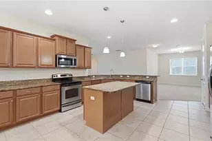 2217 Crosston Cir, Orlando, FL 32824 - Photo 7