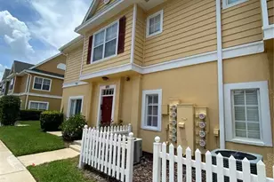 4552 Jona Free Ln, Kissimmee, FL 34746 - Photo 3