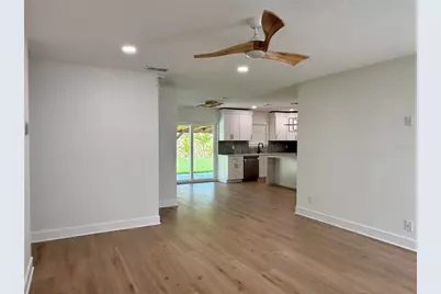 2401 16th Avenue N, Saint Petersburg, FL 33713 - Photo 19