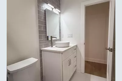 2401 16th Avenue N, Saint Petersburg, FL 33713 - Photo 39