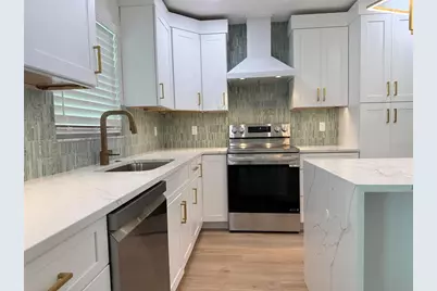 2401 16th Avenue N, Saint Petersburg, FL 33713 - Photo 29