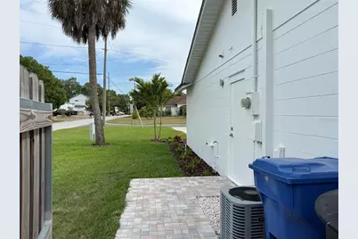 2401 16th Avenue N, Saint Petersburg, FL 33713 - Photo 5
