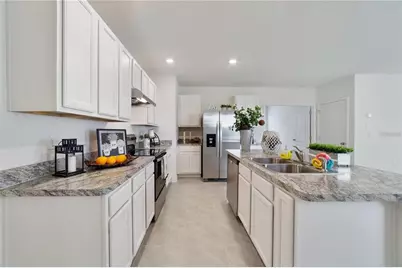 1548 Catbriar Way, Davenport, FL 33837 - Photo 5