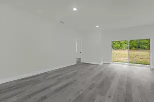 1377 W Alexander Dr, Citrus Springs, FL 34434 - Photo 11
