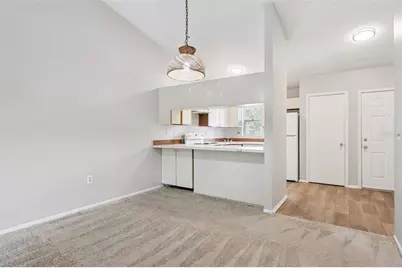 9946 River Crest Court, Orlando, FL 32825 - Photo 5