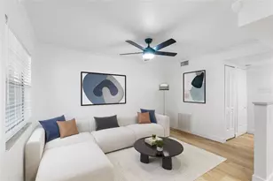 555 62nd St S, Saint Petersburg, FL 33707 - Photo 3