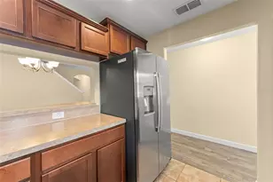 348 Carina Cir, Sanford, FL 32773 - Photo 7