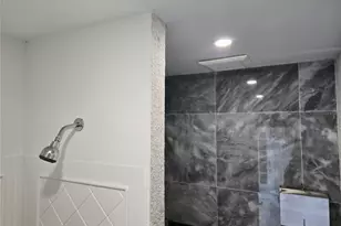 12 NE 50th St, Miami, FL 33137 - Photo 9