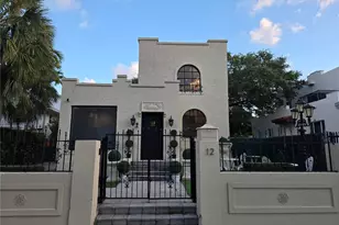 12 NE 50th St, Miami, FL 33137 - Photo 3