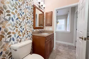 7841 Kavanagh Ct, Sarasota, FL 34240 - Photo 15