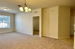 3338 Robert Trent Jones Dr, Orlando, FL 32835 - Photo 9