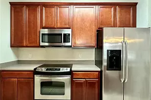 3338 Robert Trent Jones Dr, Orlando, FL 32835 - Photo 5