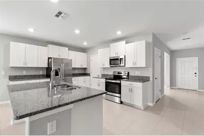 8918 Parsons Hill Boulevard, Wesley Chapel, FL 33545 - Photo 5