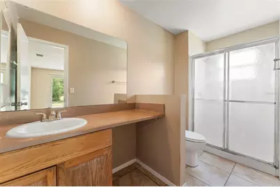 10312 Lazy Lake Drive, Orlando, FL 32821 - Photo 17