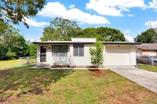 2930 Magnolia Ave, Sanford, FL 32773 - Photo 1