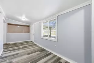 3428 Glen St, Jacksonville, FL 32254 - Photo 5