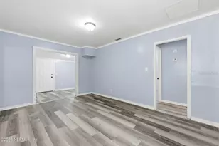 3428 Glen St, Jacksonville, FL 32254 - Photo 9