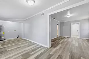 3428 Glen St, Jacksonville, FL 32254 - Photo 3