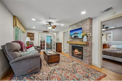 1020 Venetian Avenue, Orlando, FL 32804 - Photo 9