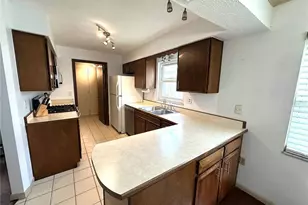 6721 Precourt Dr, Orlando, FL 32809 - Photo 13