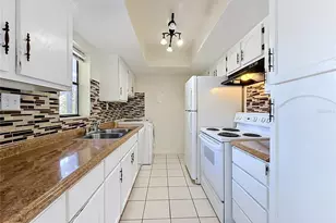2636 Lemon Tree Ln, Orlando, FL 32839 - Photo 19