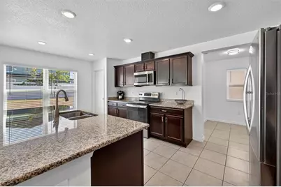 11309 Brighton Knoll Loop, Riverview, FL 33579 - Photo 9