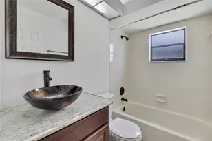 8053 Canterbury St, Spring Hill, FL 34606 - Photo 19