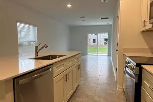 5822 Le Marin Wy, Kissimmee, FL 34758 - Photo 5