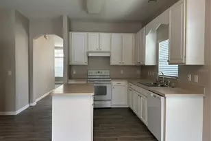 5996 Milford Haven Pl, Orlando, FL 32829 - Photo 9