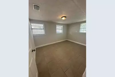 7207 Harwick Dr, Orlando, FL 32818 - Photo 5