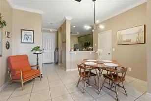 3028 Capri Isle Way, Orlando, FL 32835 - Photo 5