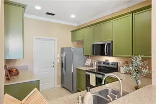 3028 Capri Isle Way, Orlando, FL 32835 - Photo 15