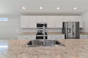 6392 Gardner Dr, Lakeland, FL 33813 - Photo 7